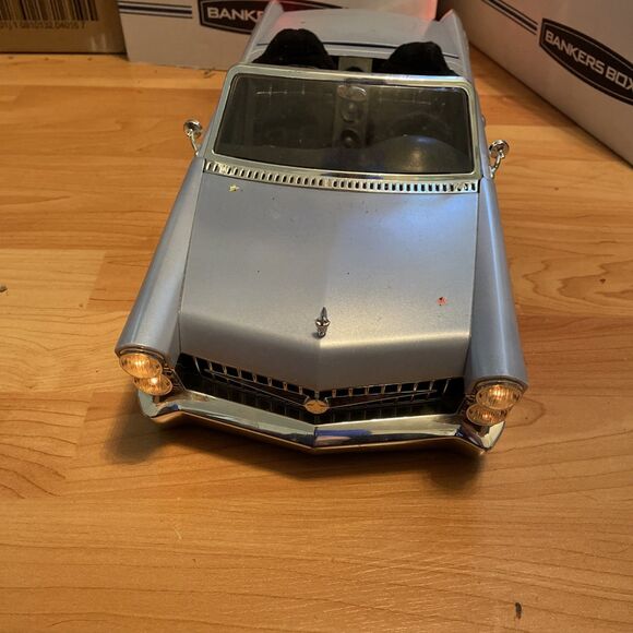 2002 Bratz Doll Car Cadillac Cruiser Tested Working Lights, Horn & FM Radio - Picture 1 of 9